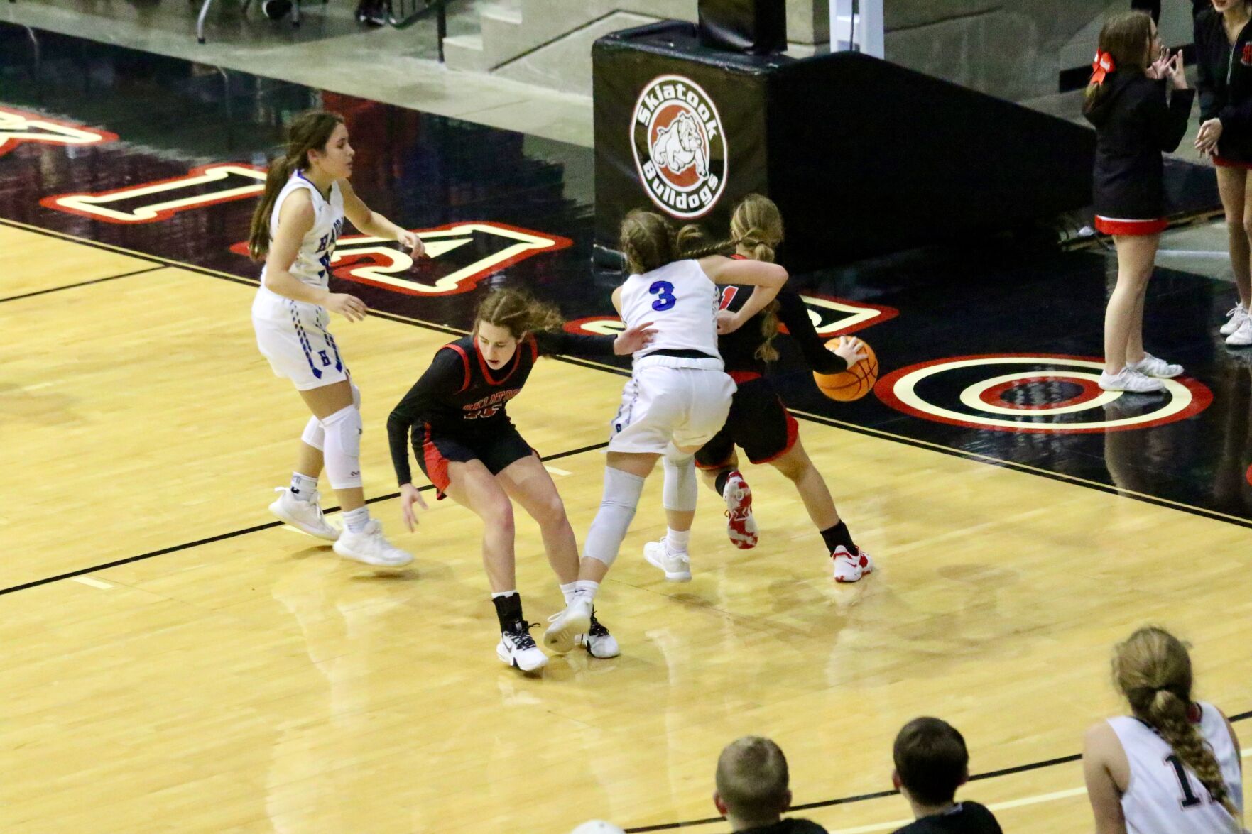 Lady Dawgs vs. Harrah6.jpeg